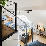 Days - Two-bedroom Maisonette With Ac And Terrace With Grill In Vinohrady * Prag
