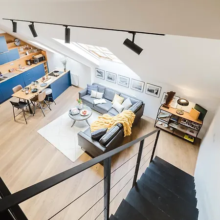 Apartment Days - 2bdr Attic Maisonette With Grill On Terrace And Ac